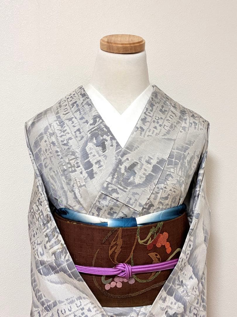 名古屋帯　相良刺繍　葡萄唐草　九寸　正絹