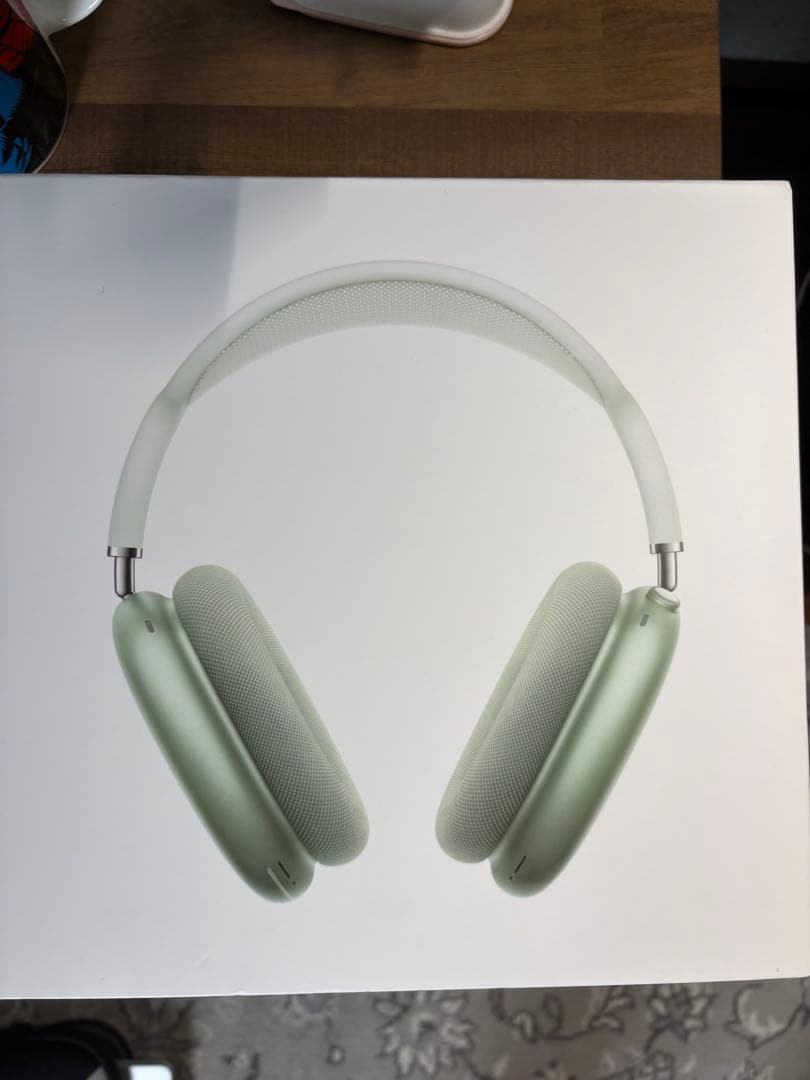 AirPods pro max グリーン