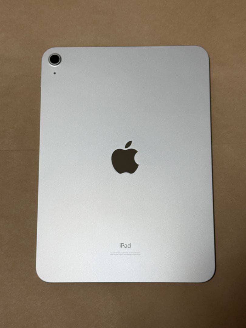 Apple iPad 第10世代 シルバー 本体