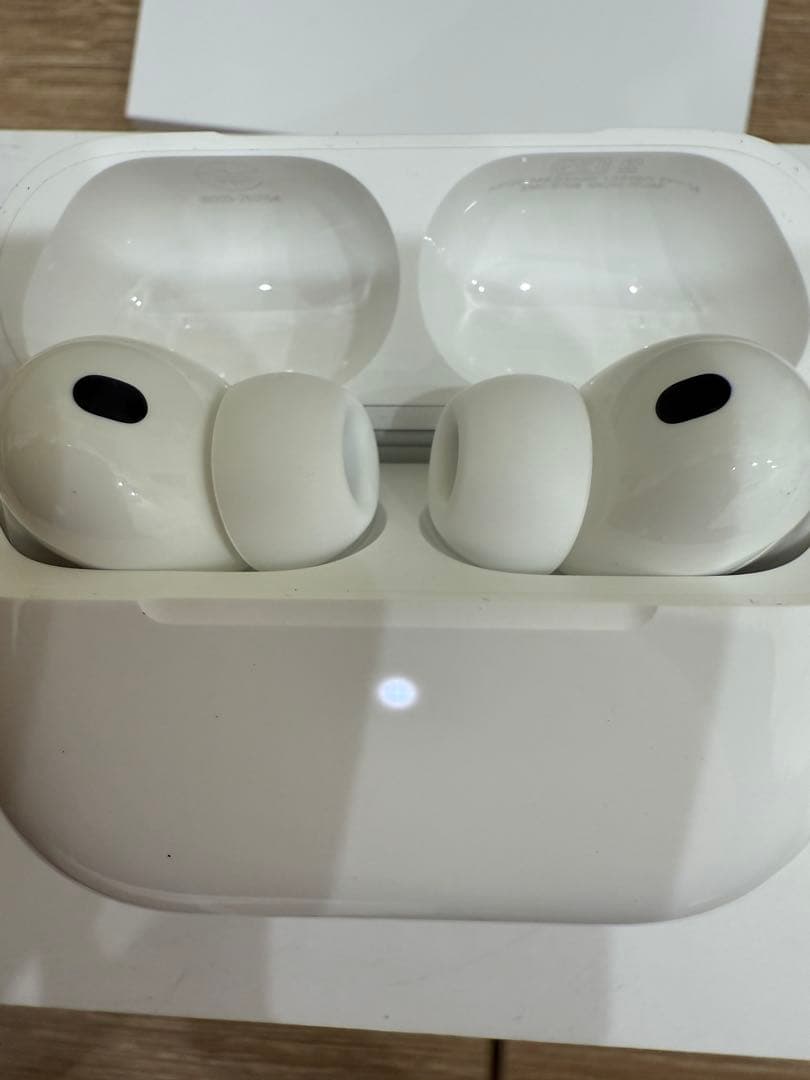 AirPods pro 3 エアポッズ　イヤホン　Apple