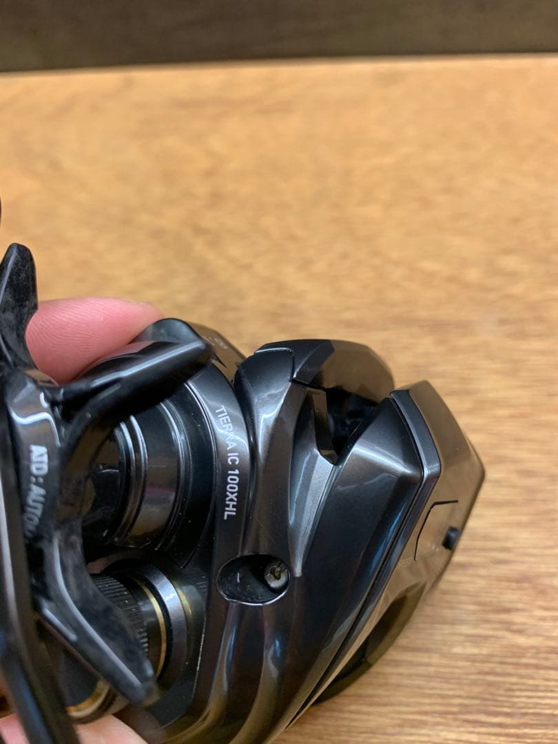 ダイワ DAIWA ティエラ IC 100XHL 中古