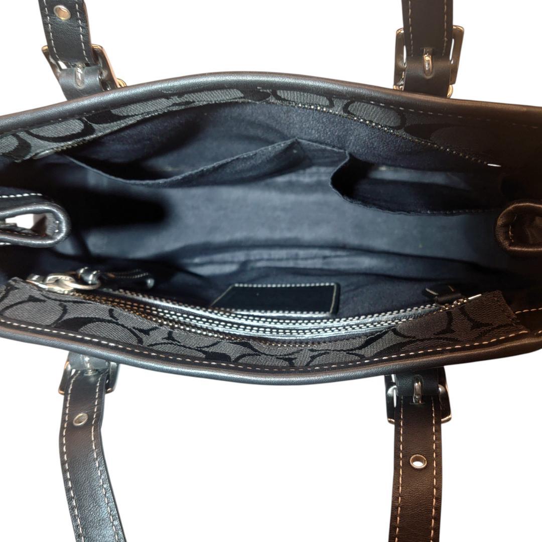 COACH　ハンドバッグ　レザー