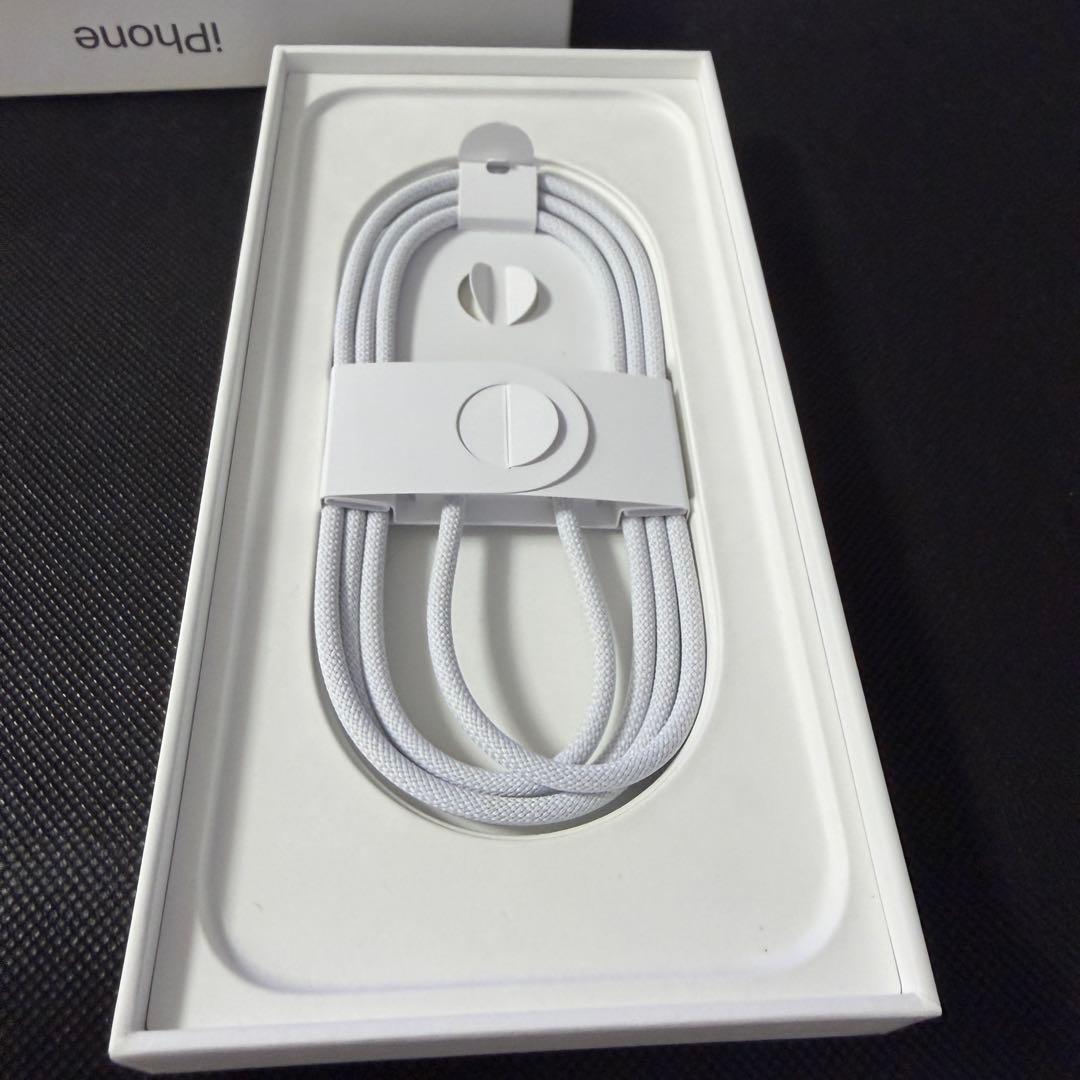 極美品　iPhone16 Pro MAX ナチュラルチタニウム512GB