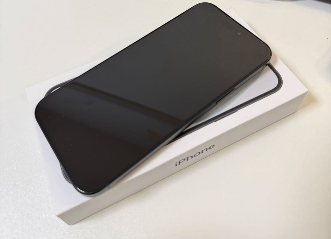 iPhone 15 Plus（128GB・ブラック）SIMフリー