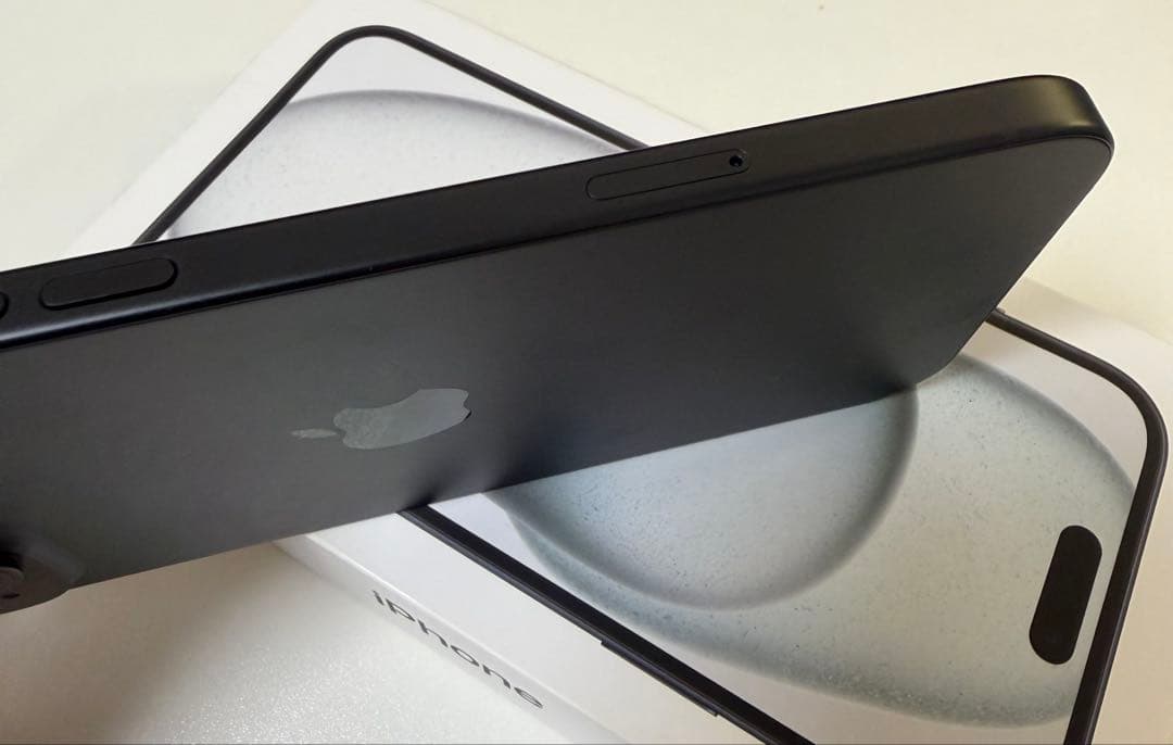 iPhone 15 Plus（128GB・ブラック）SIMフリー