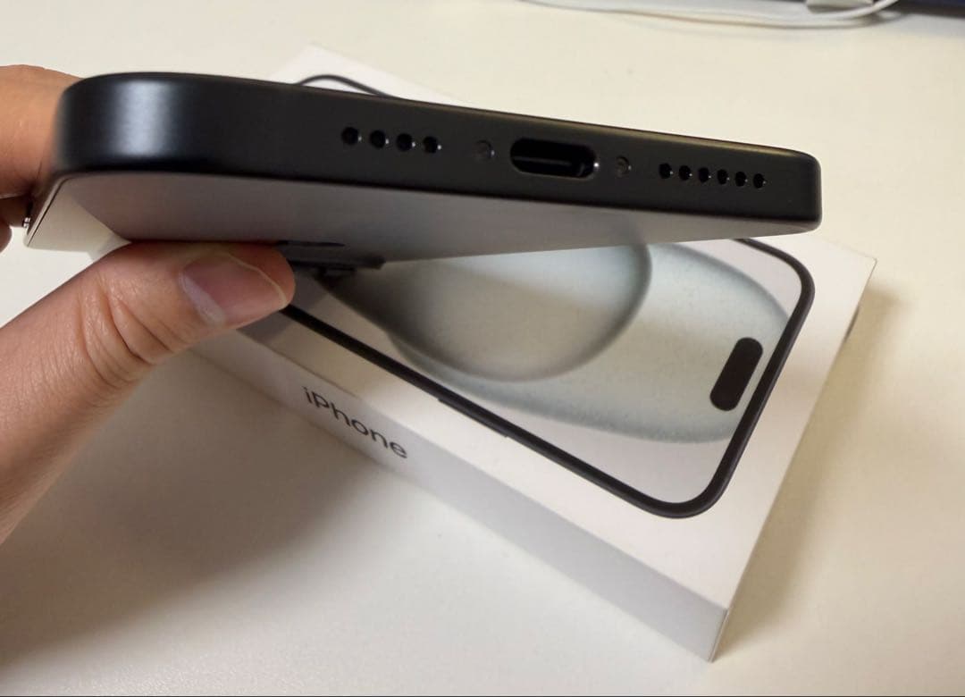 iPhone 15 Plus（128GB・ブラック）SIMフリー