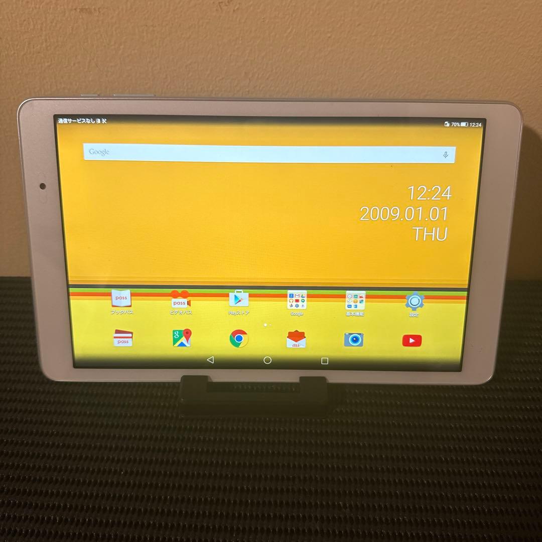 J22ほぼ新品　Android　タブレット　Qua tab 02 本体