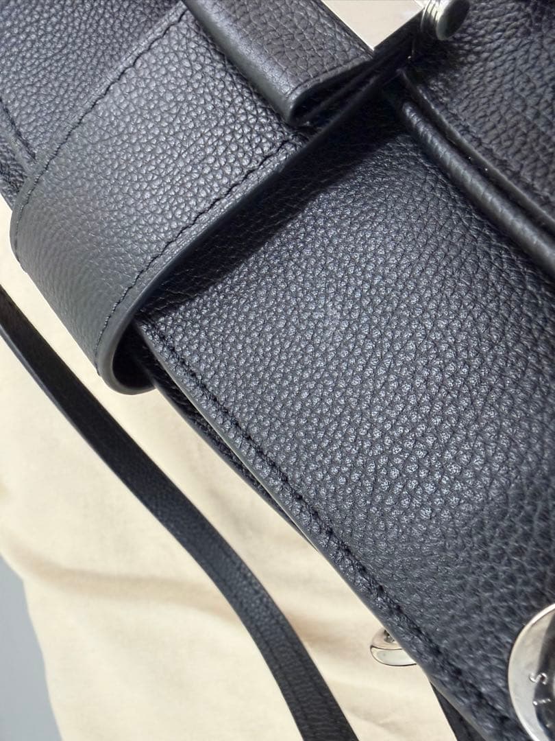 【LOUIS VUITTON】セーヴル バッグ　マヒナ ブラック