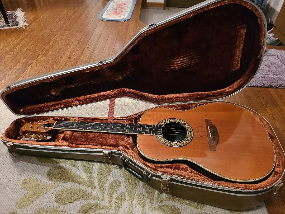 Ovation ギター Model No.1127 USA製