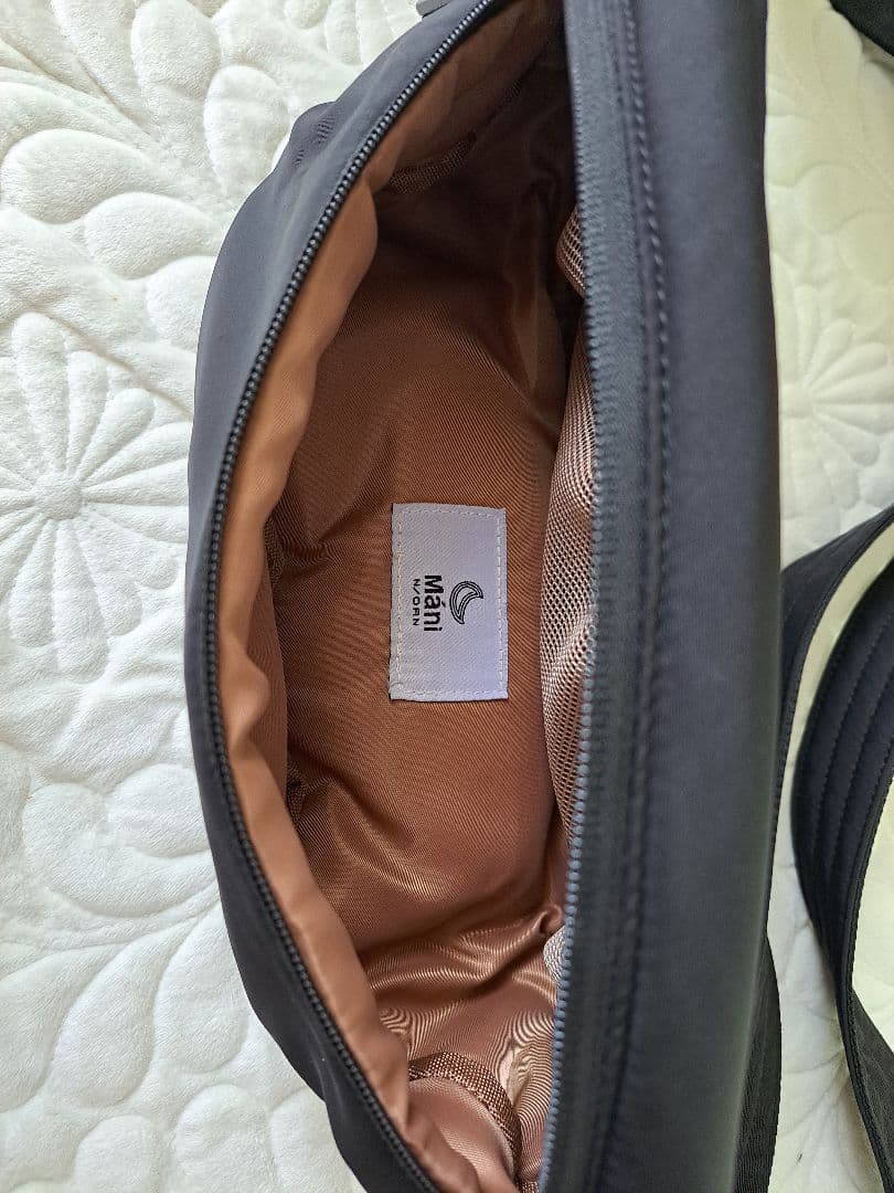 【週末割引中】ノルンマーニ 抱っこバッグ N/ORN mani ナイトブラック