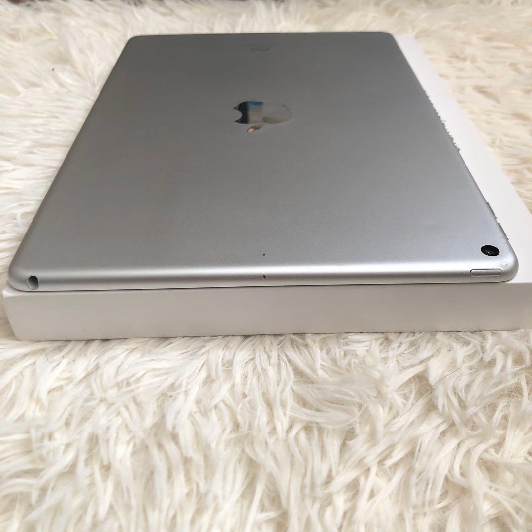 【完動品】iPad Air3 64GB シルバー Wi-Fi 【すぐ発送】