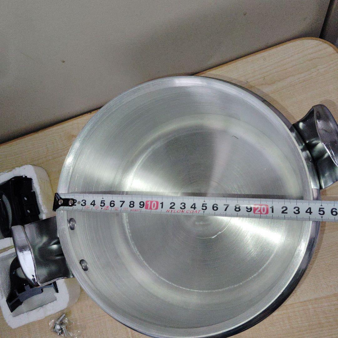 値下げ　大型圧力鍋 (9 L)