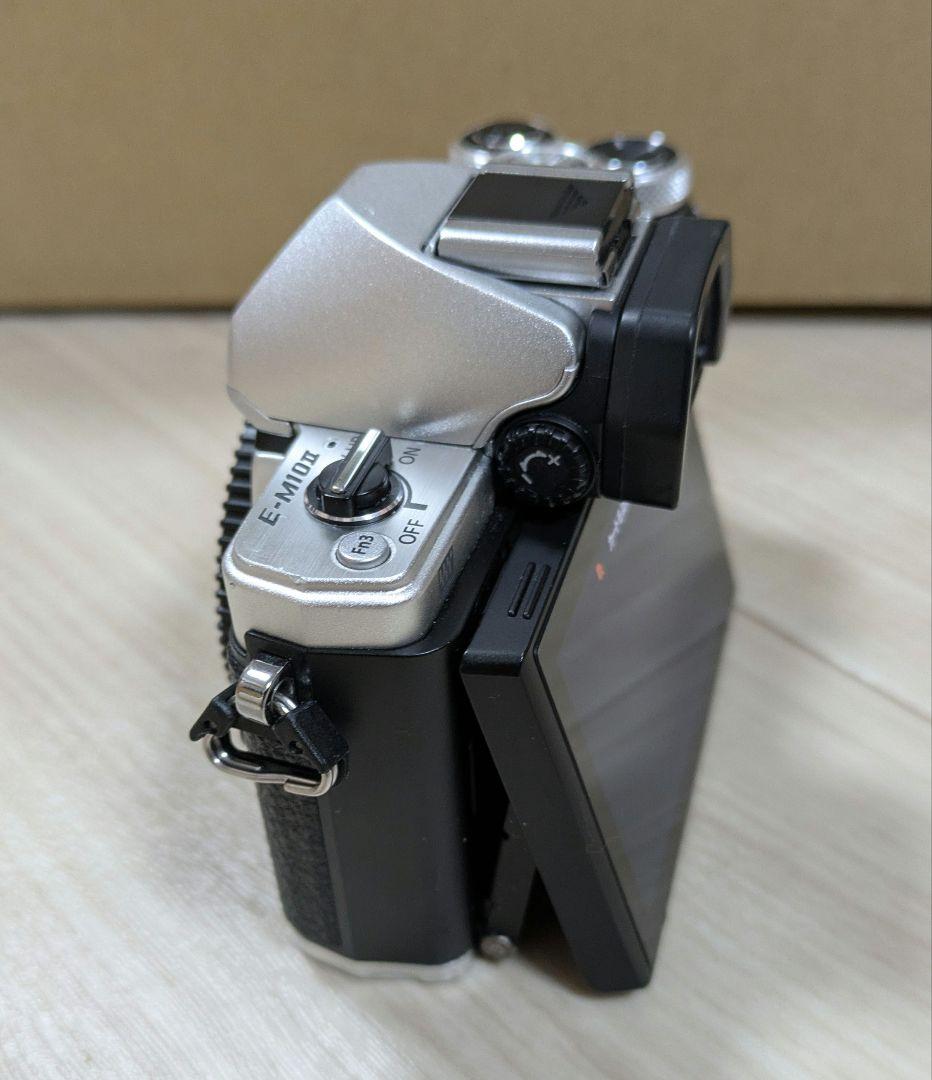 OLYMPUS OM-D E-M10 markⅡ　デジタルカメラ本体【ジャンク】