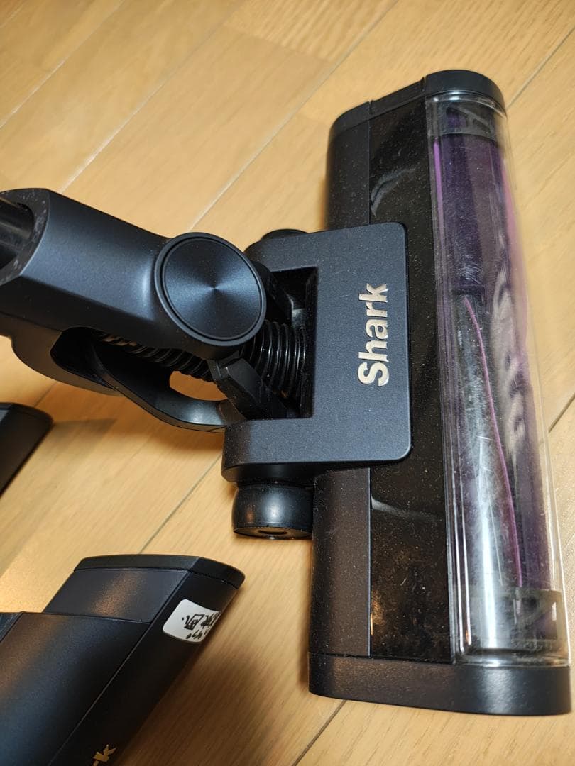 シャーク★コードレスクリーナー★LC301JBK★バッテリー新品と同等★難あり