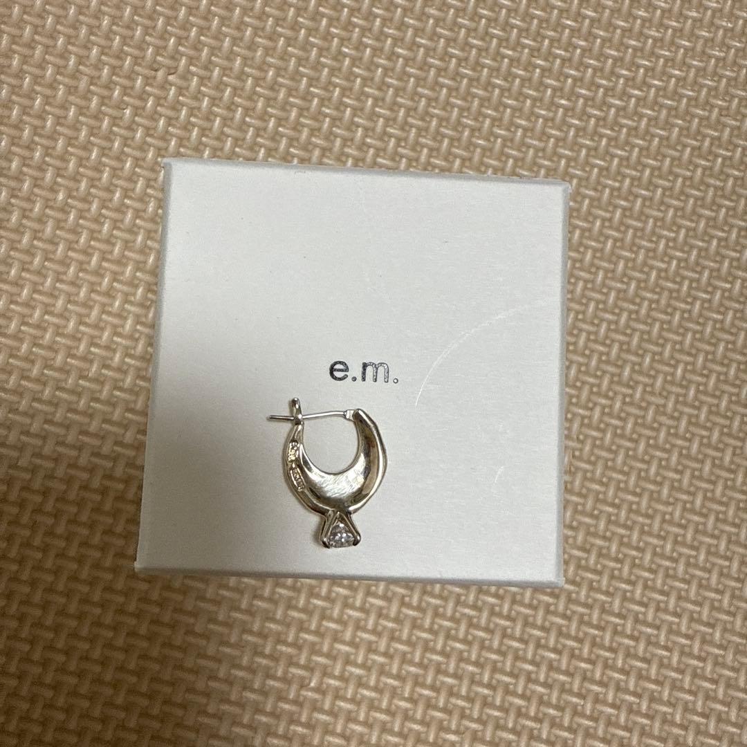 e.m. フープピアス 0901-AP195 片耳