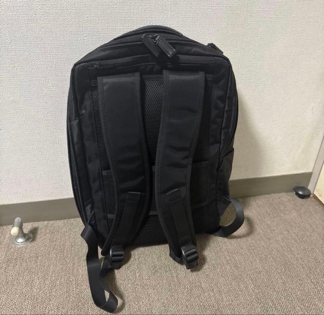 【美品】サムソナイト Samsonite デボネア5 ブラック バックパック