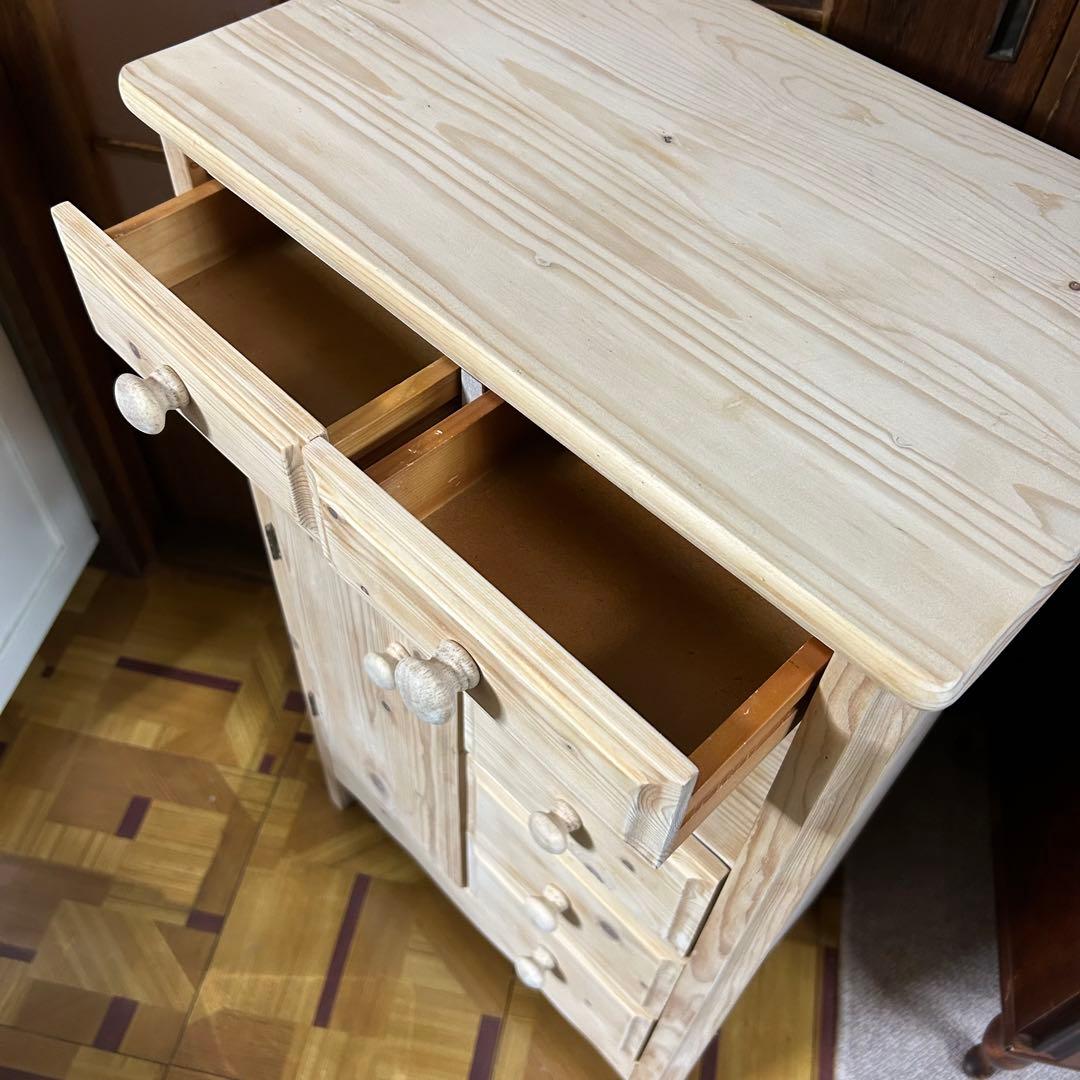 キャビネット　ストリップド家具