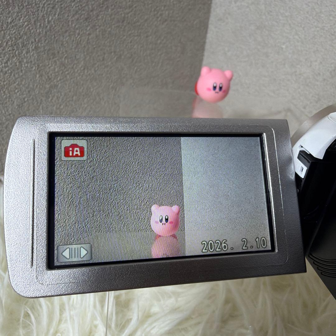 【美品】　Panasonic パナソニック　ビデオカメラ　HC-V520M