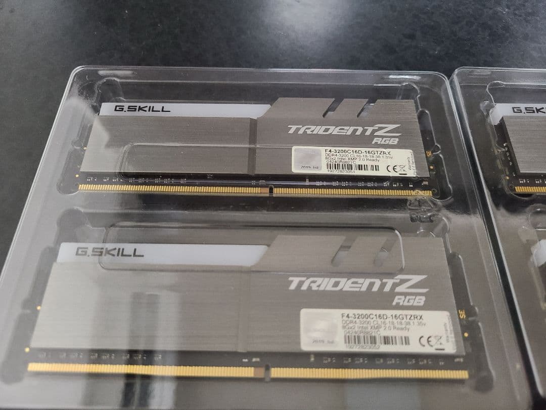 G.SKILL TRIDENT Z RGB DDR4 8GB×4 計32GB