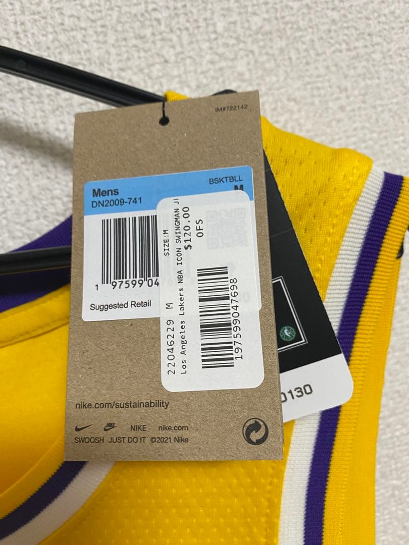 Nike Lakers ユニフォーム 77番　ドンチッチ