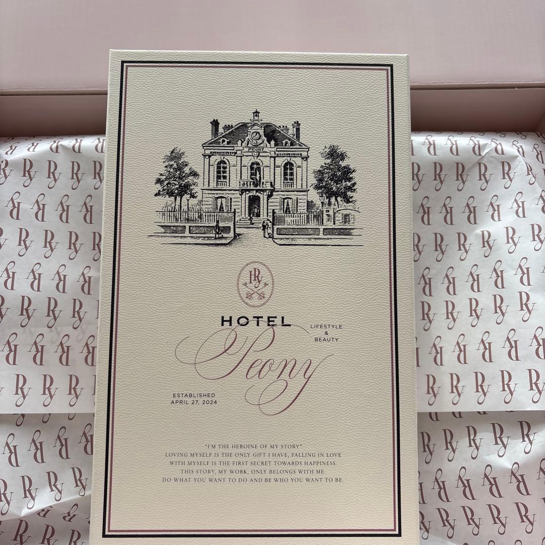 最後のお値下げ‼️完売品❣️Her Eyes, Hotel Story BOX