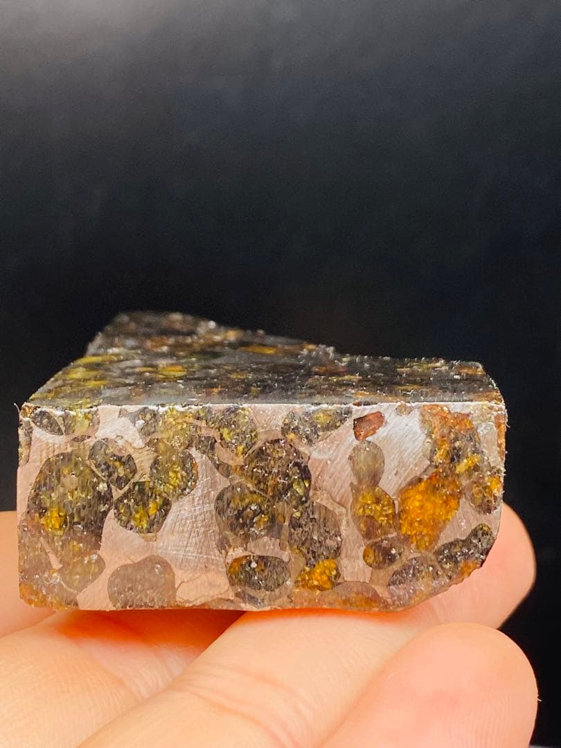 パラサイト隕石 102g 隕石　石鉄隕石　メテオライト セリコ隕石