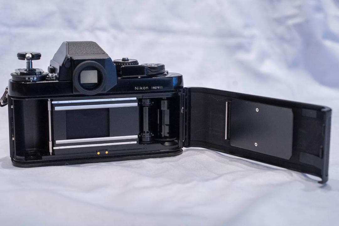 ニコンF3＋ズームニッコール35-105mm f3.5-4.5 良品　試写済み