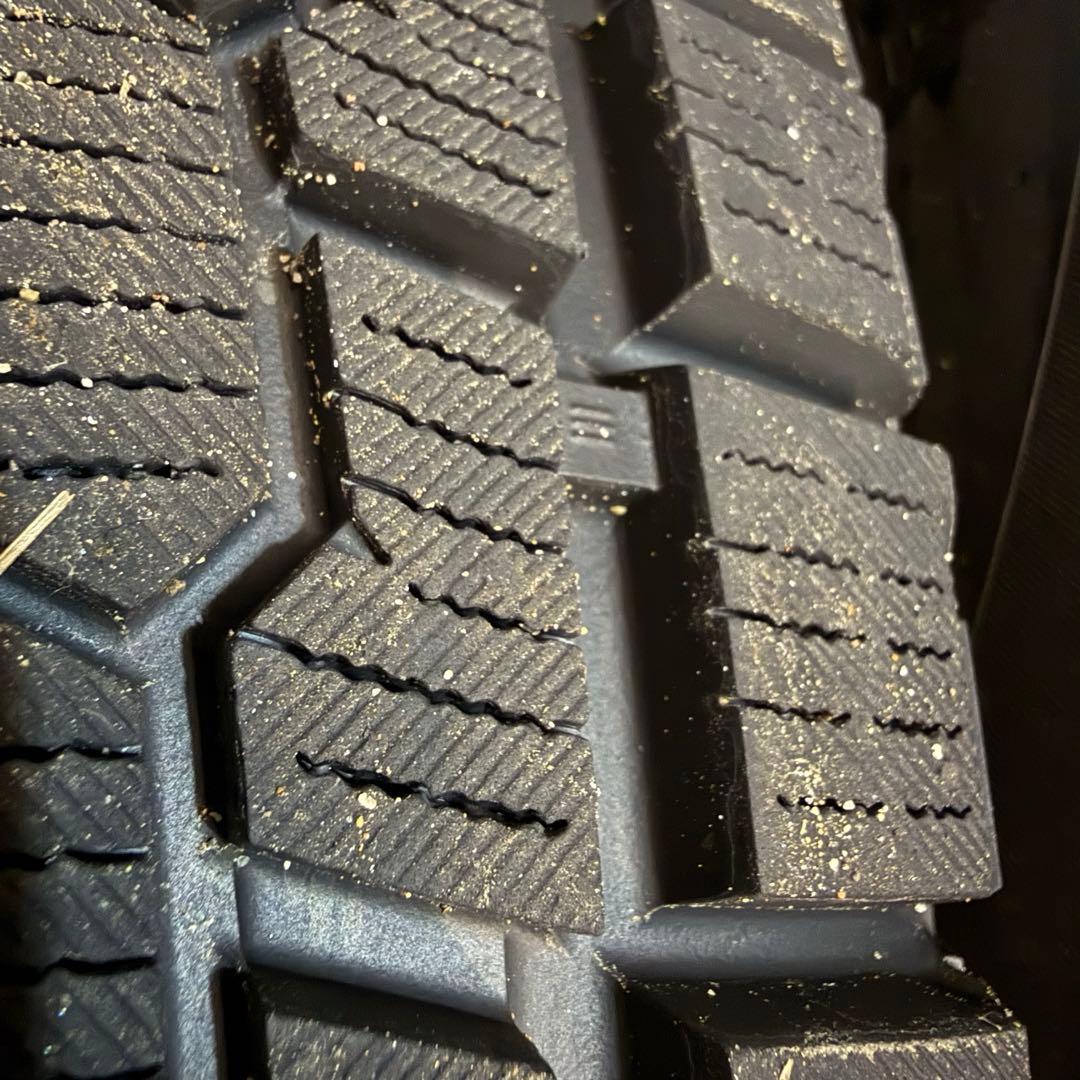 送料込み！ 80ハリアー 225/60R18スタッドレス ヨコハマ アイスガード