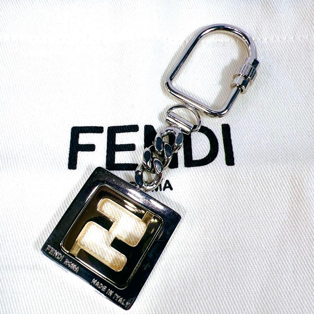 フェンディ ズッカ キーホルダー ゴールド シルバー ヴィンテージ