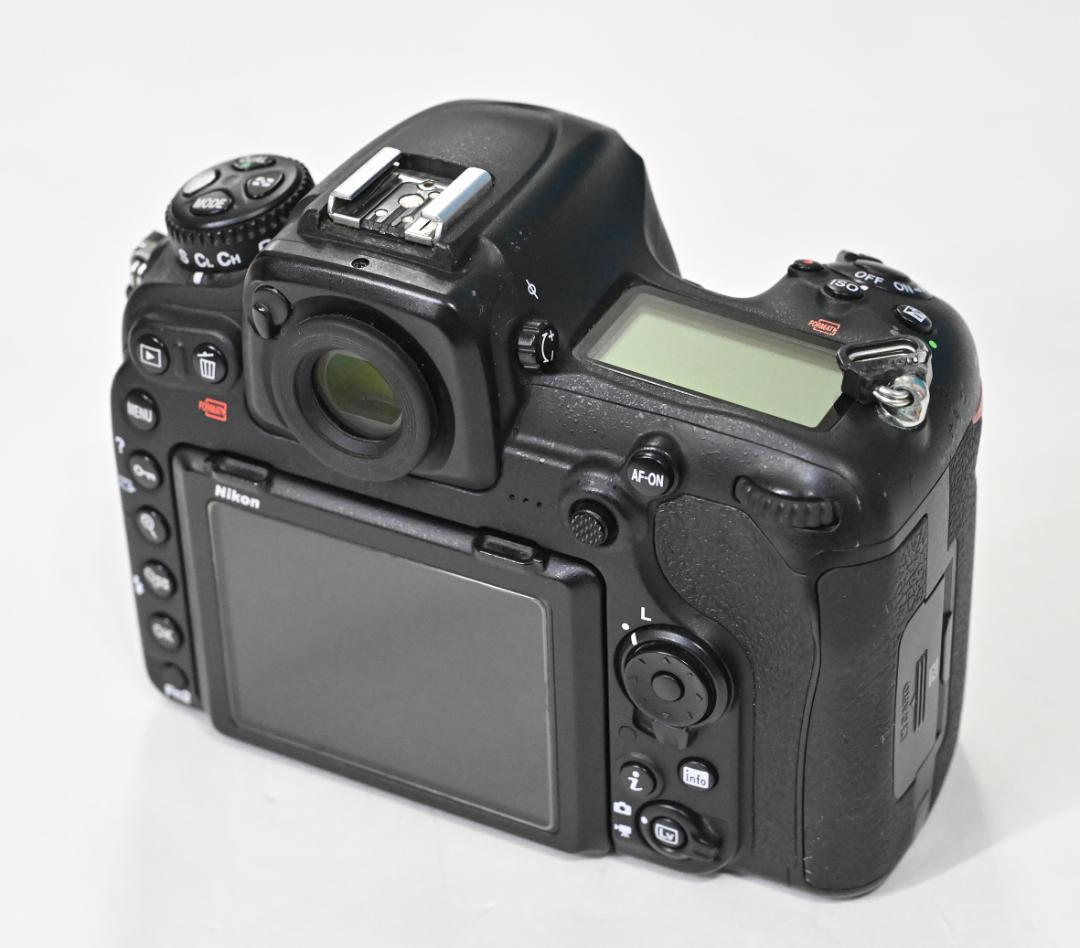 Nikon D500 デジタル一眼レフカメラ
