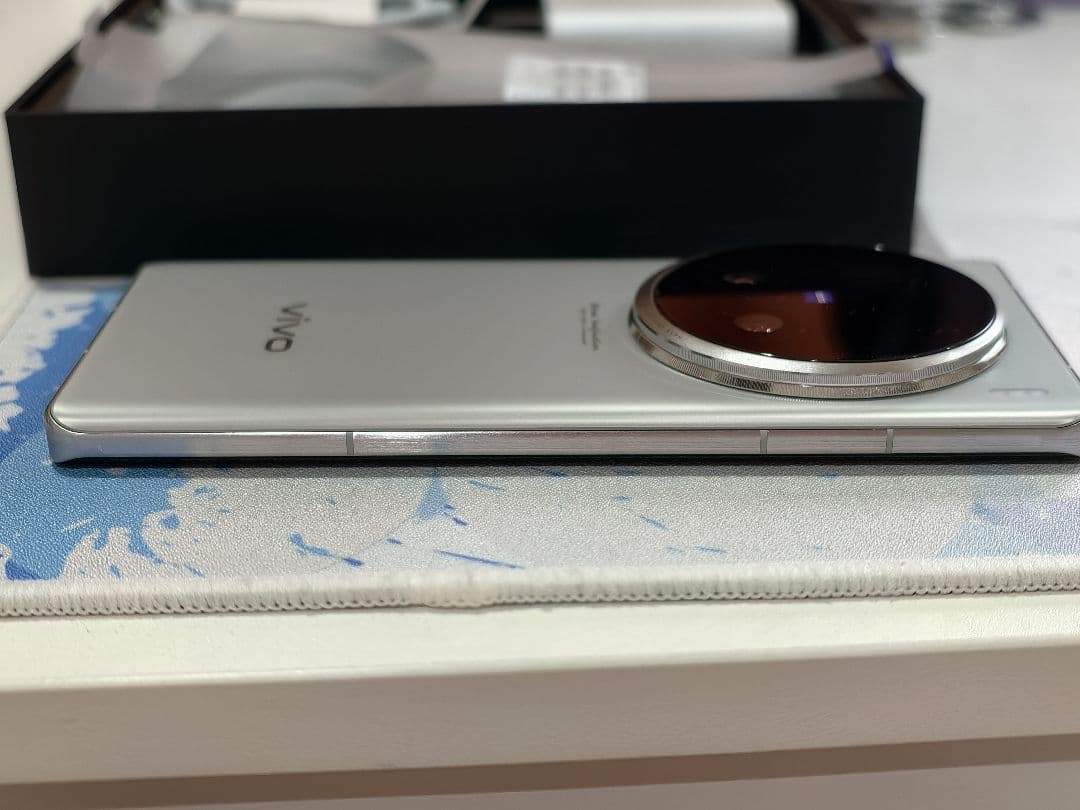 vivo X100 Ultra 12+256GB チタン 超美品 シムピン欠損