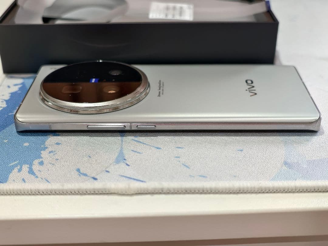 vivo X100 Ultra 12+256GB チタン 超美品 シムピン欠損