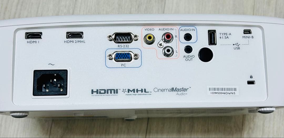 BenQ ベンキュー プロジェクター HT1070 PROJECTOR 動作OK