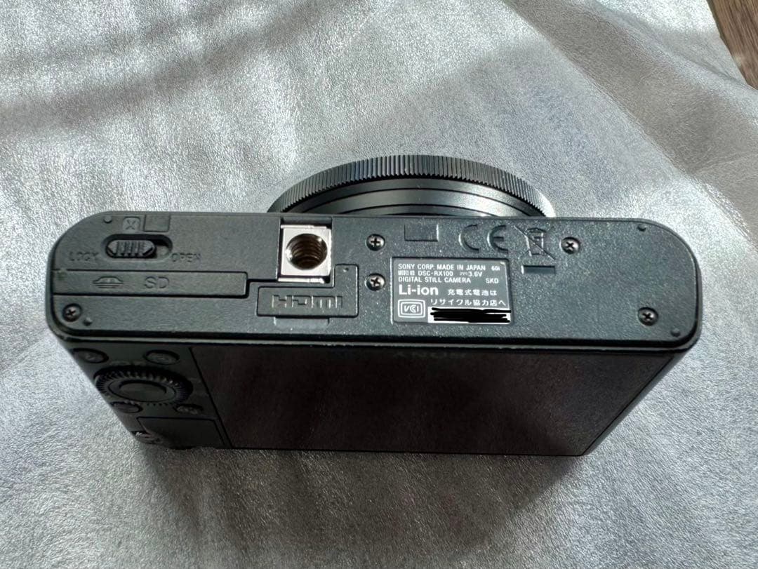 SONY Cyber-shot DSC-RX100 コンパクトデジタルカメラ