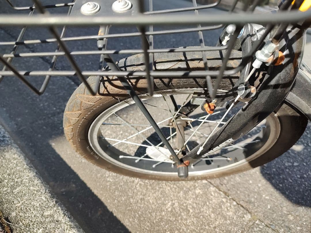 HUMMER（ハマー）子ども用自転車 20インチ前後 イエロー 前カゴ付き