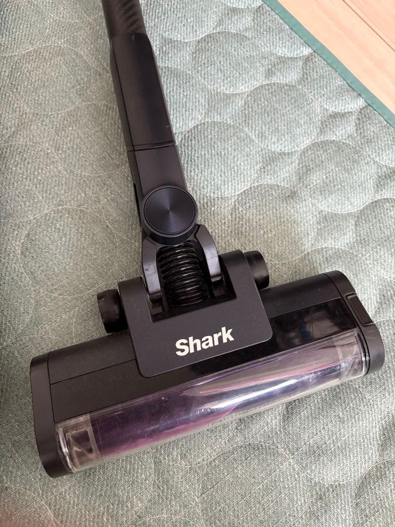 シャーク　掃除機　LC301JBK 本体のみ