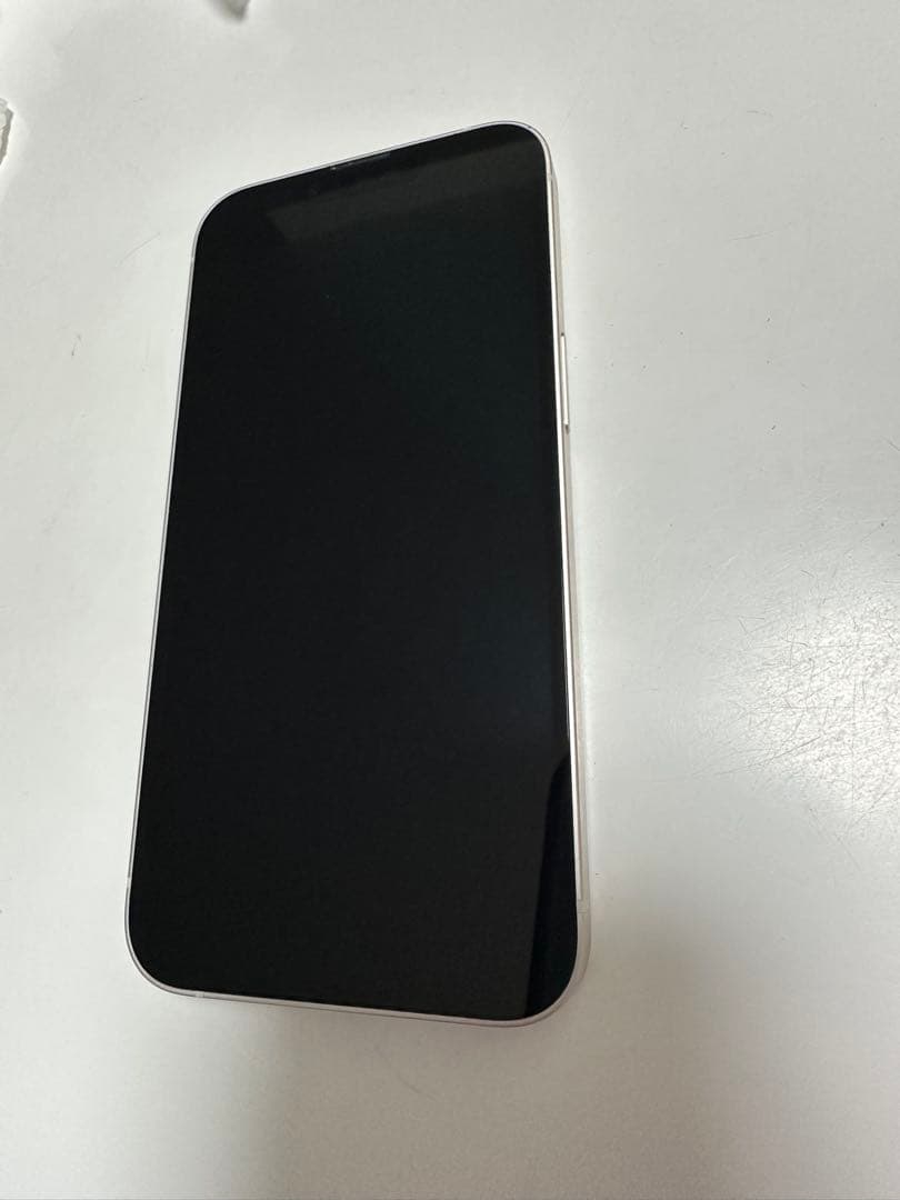 Apple iPhone 14 スターライト256GB