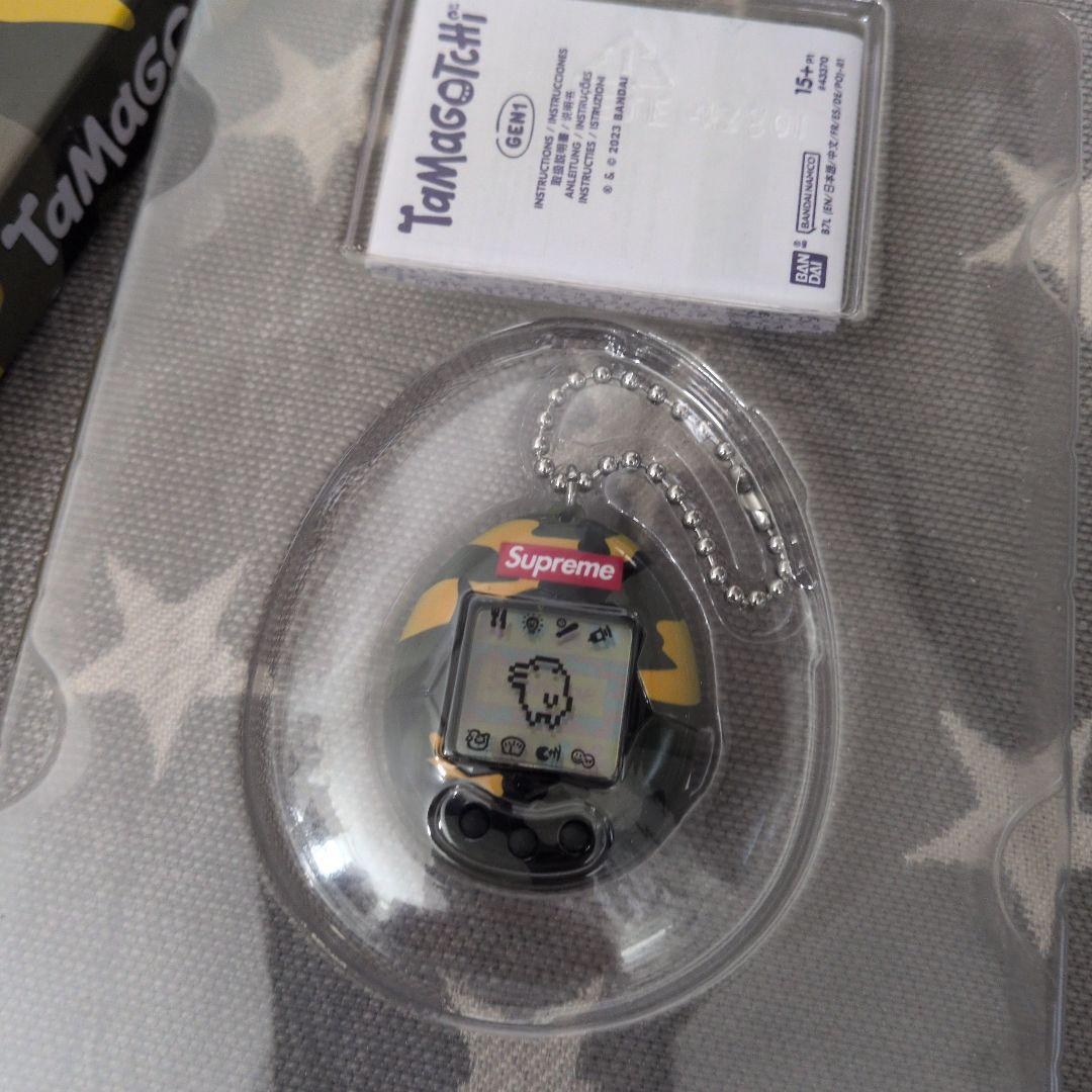Supreme　たまごっち　TaMaGoTcHi　未使用