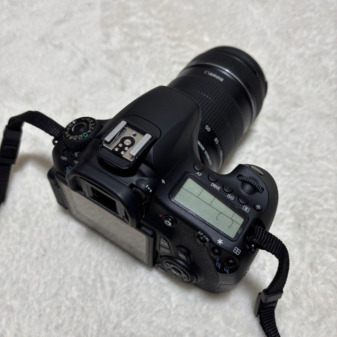 アルミケース付き　カメラ