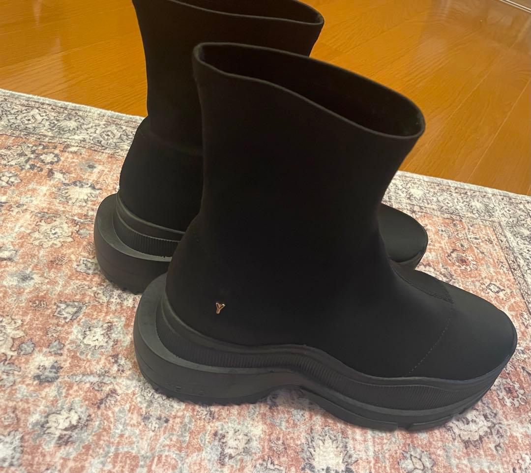 YELLO スニーカーショートブーツ　シングル　Lサイズ　ブラック