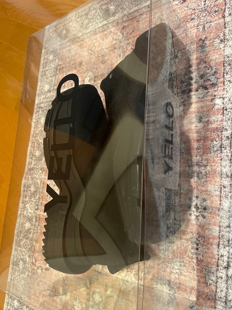 YELLO スニーカーショートブーツ　シングル　Lサイズ　ブラック