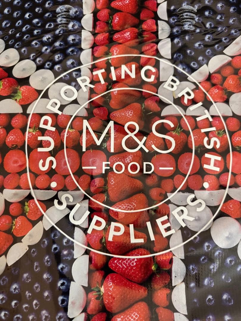 アニヤハインドマーチ⭐︎ミニバッグ＆マークス＆スペンサー⭐︎ショッピングバッグ