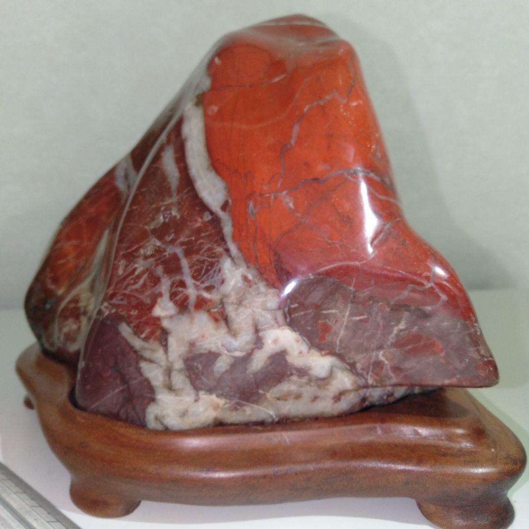 赤玉石　赤石　徳島県産　ジャスパー　　 台付き１個