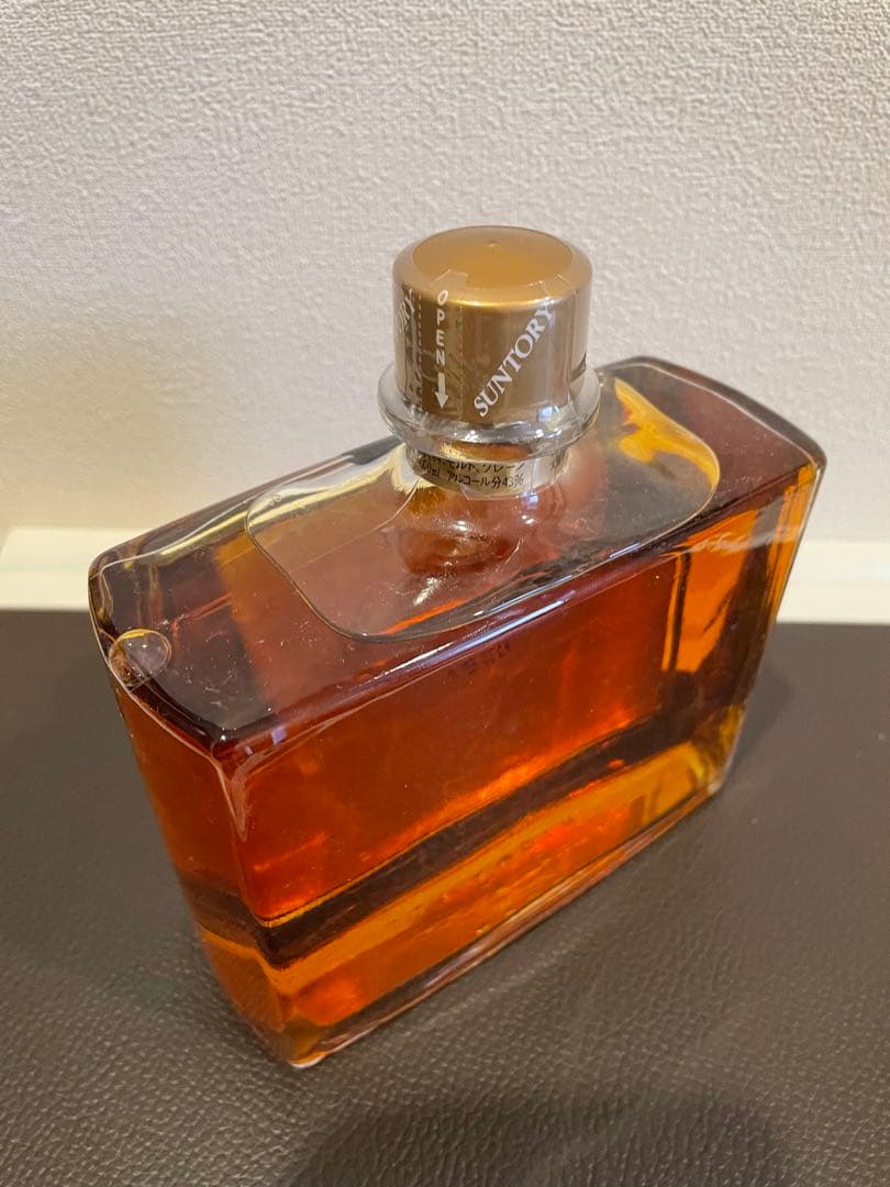 万博で大人気のサントリーセット。エッフェル塔のナポレオンの空容器付　大幅値下げ