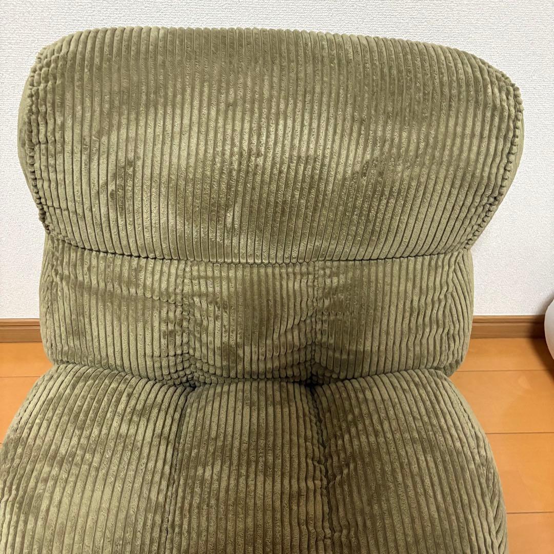 Piglet jr オリーブグリーン　座椅子 フロアチェア