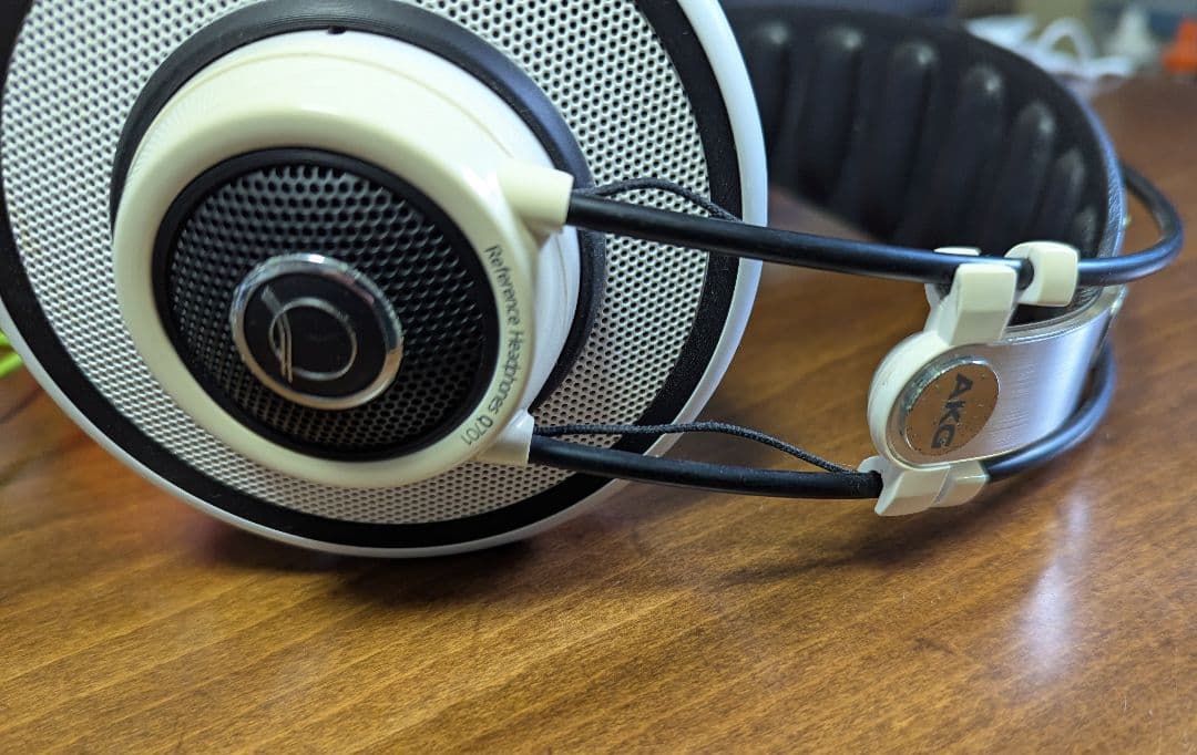 AKG Q701 クインシージョーンズ