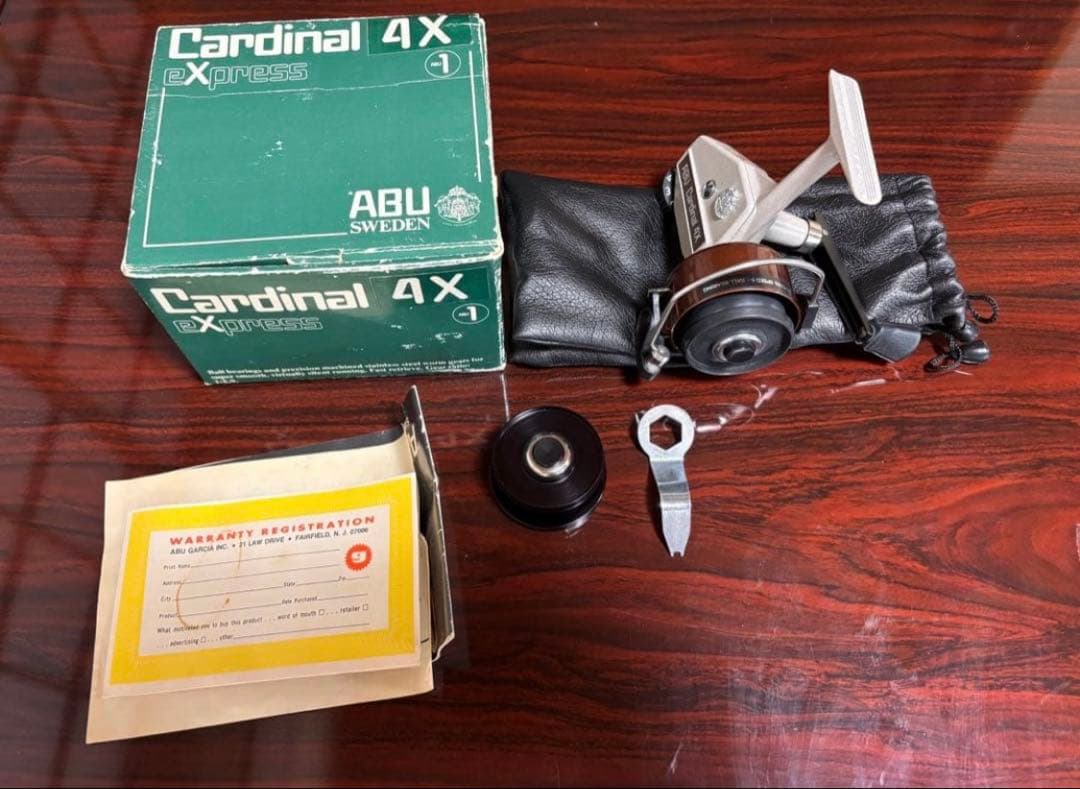 ABU Cardinal 4X express スペアアルミスプール付き