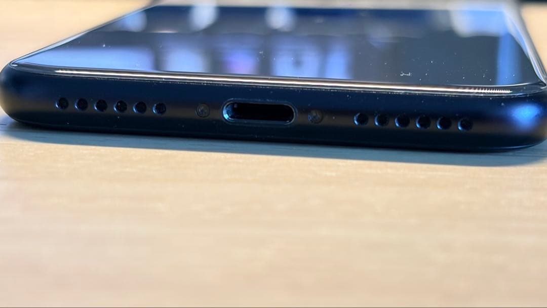 iPhoneSE 第2世代 128GB MXD02J/A SIMフリー