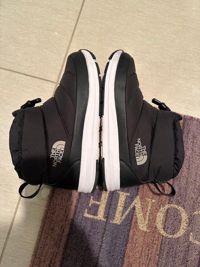 5回着用The North Face ヌプシ　ショートブーツ ブラック　24㎝