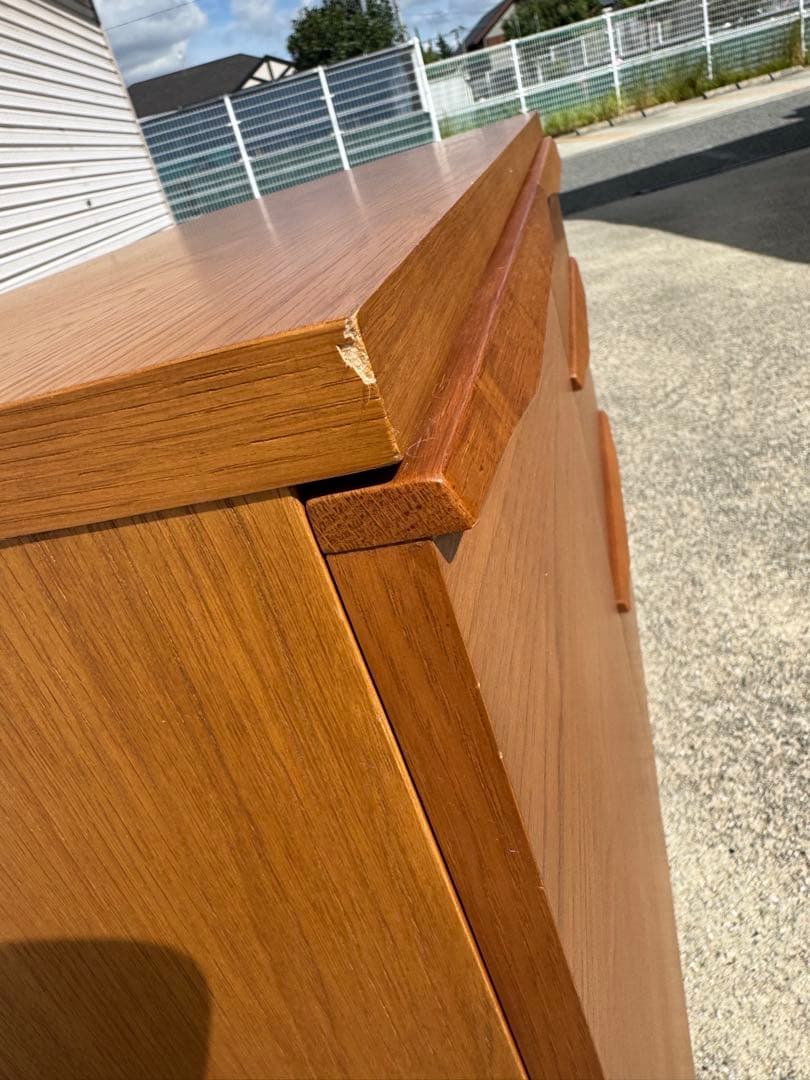 ウニコ KIRP キルプ キャビネット サイドボード 美品 北欧